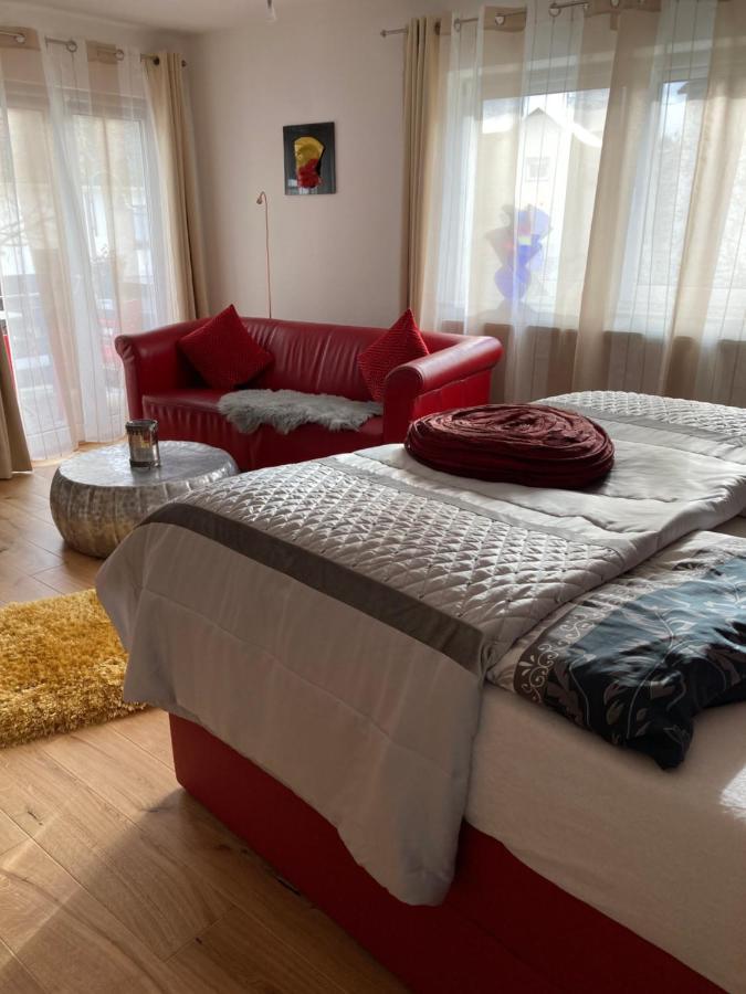 Gaestehaus Klaus Mendig Buitenkant foto